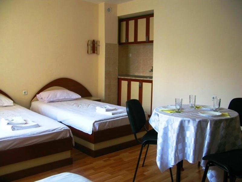 Hotel Nakra Radnevo Δωμάτιο φωτογραφία